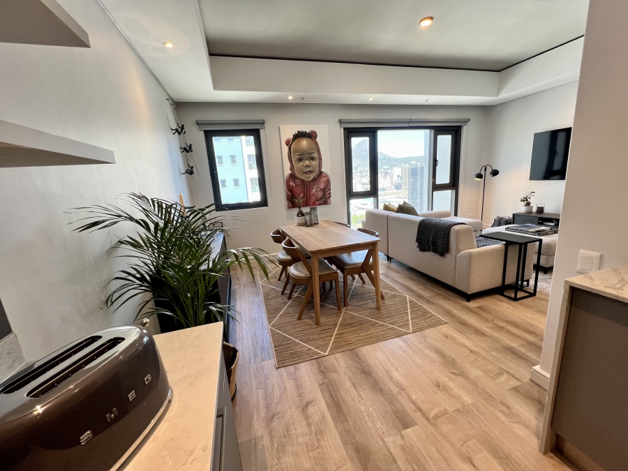 1 Bedroom Property for Sale in Foreshore Western Cape